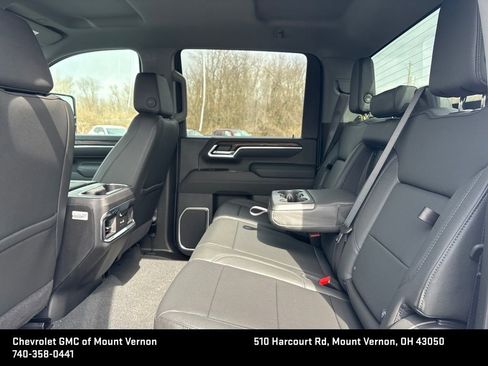 New 2026 GMC Sierra 2500 SLT w/ Max Trailering Package AWD/4WD image 25