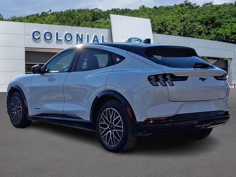 Certified 2024 Ford Mustang Mach-E Premium image 4