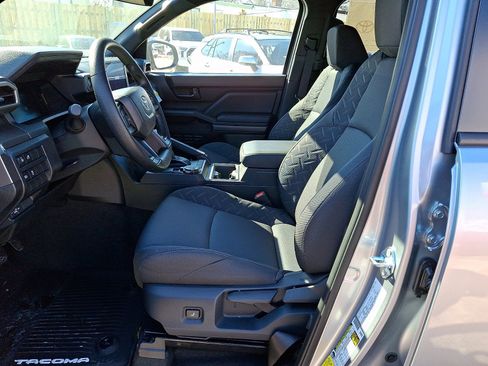 New 2026 Toyota Tacoma SR5 image 9