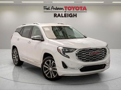 Used 2020 GMC Terrain Denali w/ Denali Premium Package