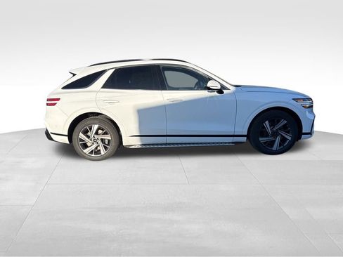 New 2026 Genesis GV70 3.5T Sport Advanced image 8