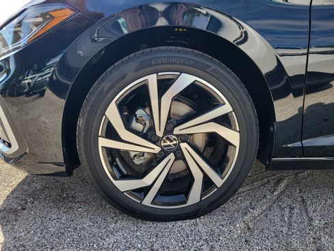 New 2026 Volkswagen Jetta SEL image 10