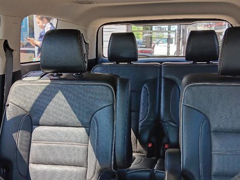 Used 2019 GMC Acadia Denali w/ Technology Package image 26