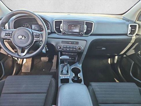 Used 2017 Kia Sportage LX w/ LX Popular Package image 22