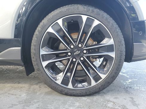 New 2026 Chevrolet Blazer EV SS image 5