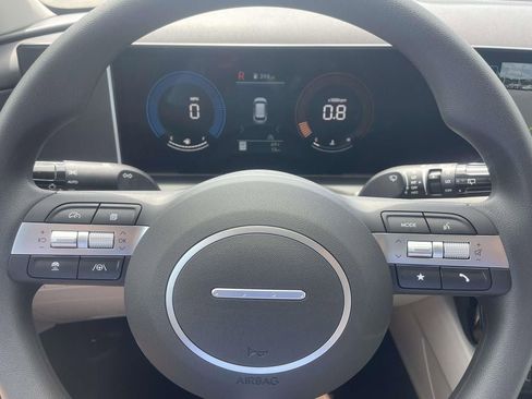 New 2026 Hyundai Tucson SEL FWD image 18