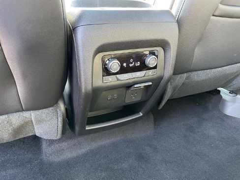 New 2026 Chevrolet Traverse High Country image 65