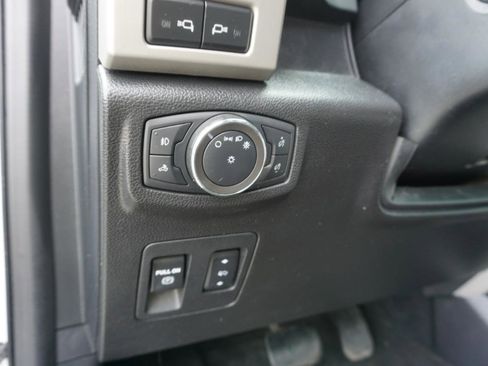 Used 2020 Ford F150 Lariat w/ Equipment Group 502A Luxury image 17