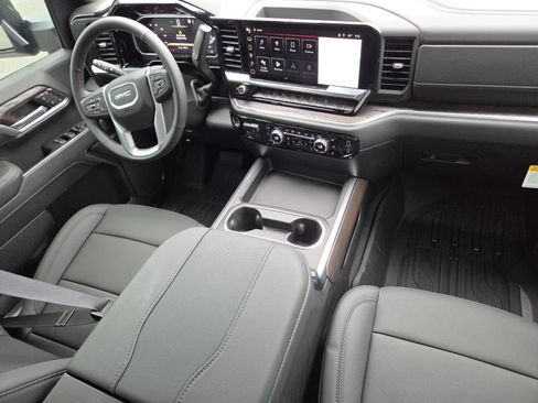 New 2026 GMC Sierra 2500 SLT w/ SLT Premium Package AWD/4WD image 26