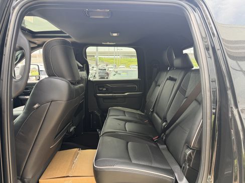 New 2026 RAM 3500 Limited AWD/4WD image 30