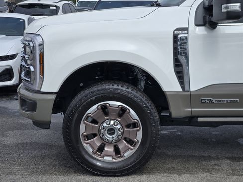 Used 2026 Ford F250 King Ranch w/ FX4 Off-Road Package image 8