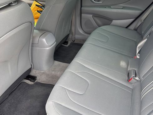 Used 2023 Hyundai Elantra SEL w/ Convenience Package image 10