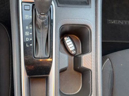 Used 2022 Nissan Sentra SV w/ All-Weather Package image 22