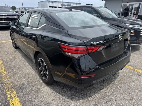 Used 2024 Nissan Sentra SV FWD image 6