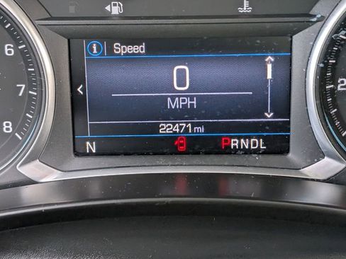 Used 2022 Chevrolet Equinox LS w/ LS Convenience Package FWD image 25