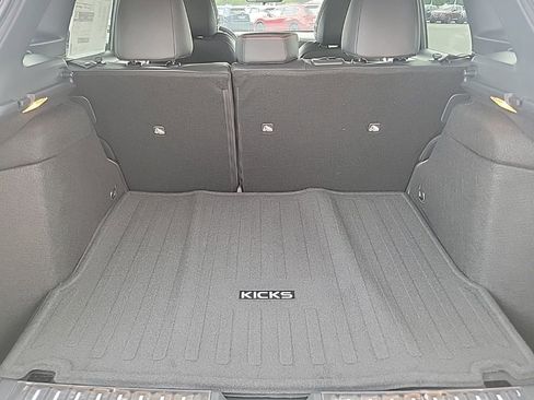 New 2025 Nissan Kicks SR w/ SR Premium Package image 22