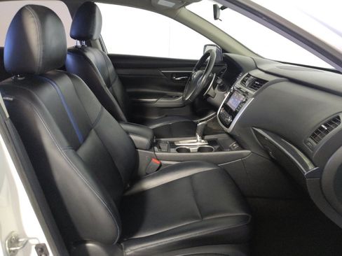 Used 2018 Nissan Altima 2.5 SR w/ SR Special Edition FWD image 21