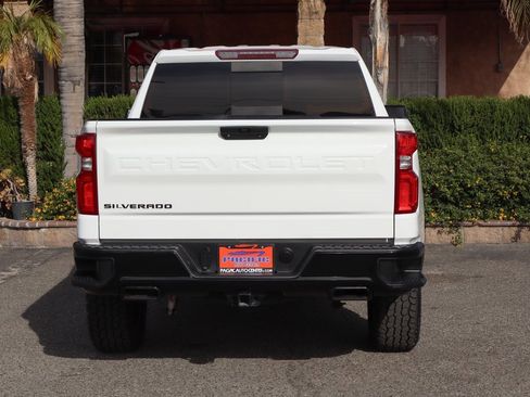 Used 2020 Chevrolet Silverado 1500 LT Trail Boss image 7