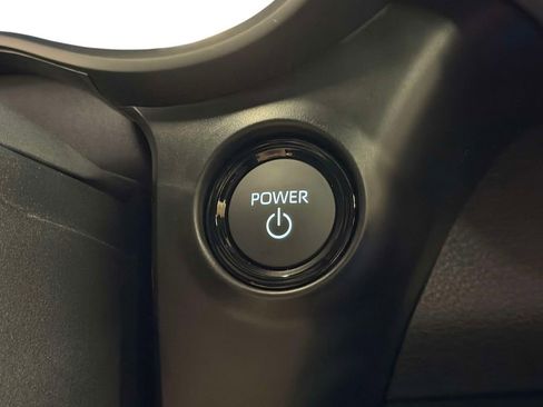 Used 2026 Toyota Sienna Limited AWD/4WD image 39