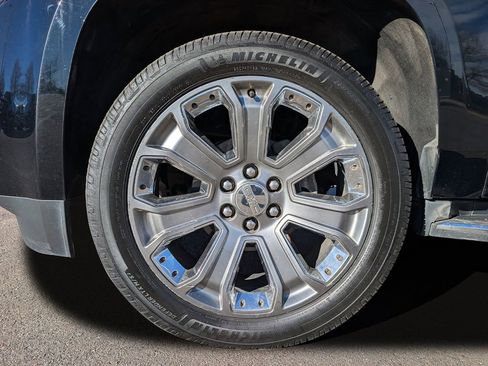 Used 2016 GMC Yukon Denali w/ Open Road Package image 12