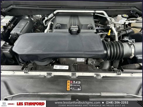 Used 2023 Chevrolet Colorado LT w/ LT Convenience Package II AWD/4WD image 12