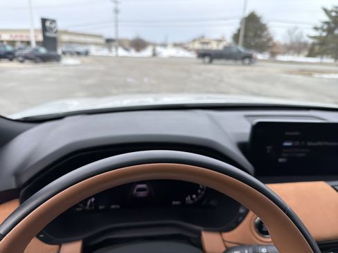 Certified 2025 MAZDA CX-70 3.3 Turbo S w/ Premium Plus image 41