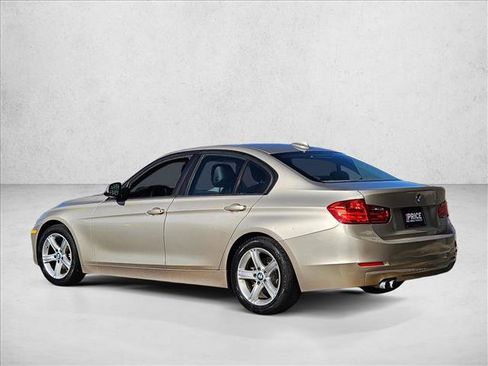 Used 2014 BMW 328i Sedan w/ Premium Package image 7