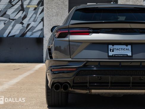 Used 2024 Lamborghini Urus S AWD/4WD image 14
