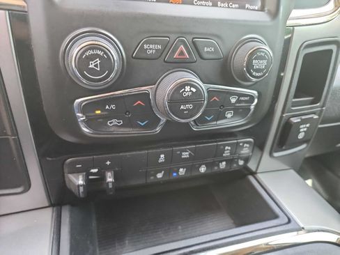 Used 2018 RAM 2500 Laramie w/ Sport Appearance Group RWD image 25
