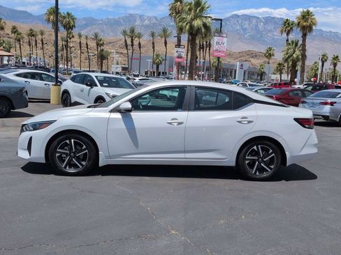 Used 2024 Nissan Sentra SV FWD image 3