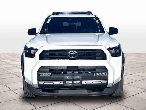 Used 2026 Toyota 4Runner SR5 AWD/4WD image 2