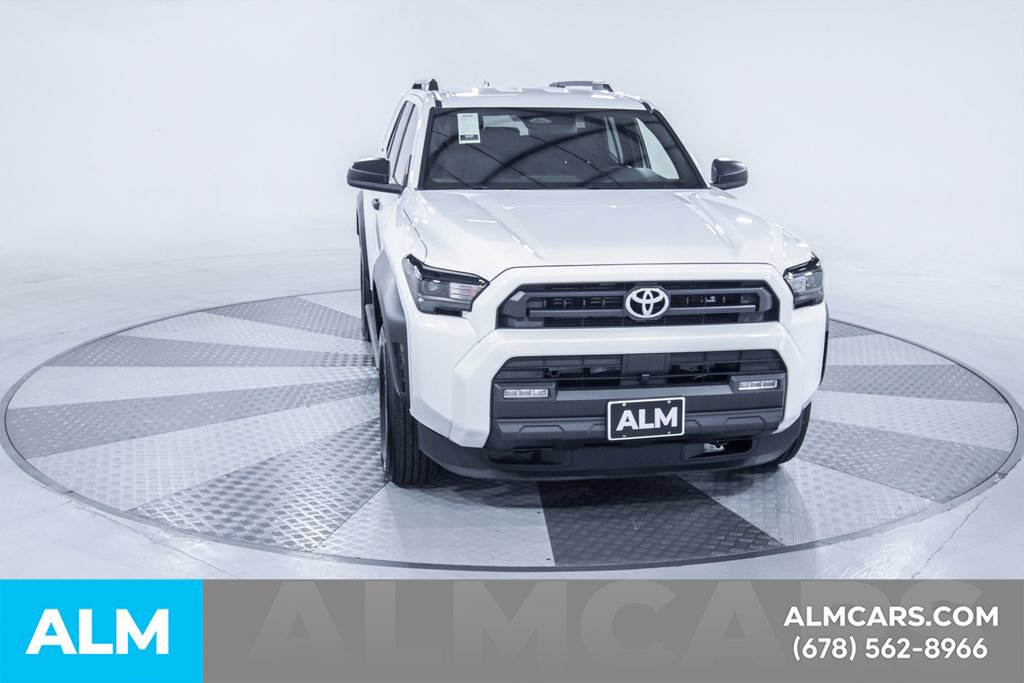 Used 2025 Toyota 4Runner SR5 AWD/4WD image 15