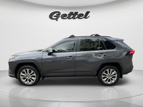 Used 2025 Toyota RAV4 XLE Premium w/ Weather Package FWD image 8