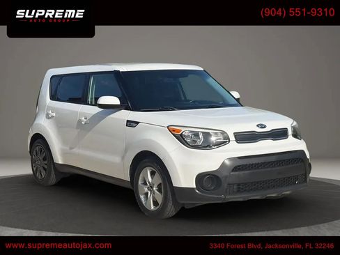 Used 2019 Kia Soul w/ Convenience Package FWD image 1