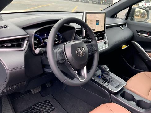 New 2026 Toyota Corolla Cross XLE FWD image 8