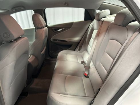 Used 2025 Chevrolet Malibu LS w/ Driver Confidence Package image 23