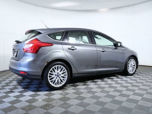 Used 2012 Ford Focus SEL FWD image 8