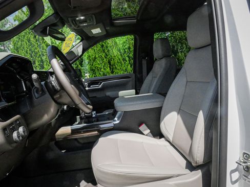 Used 2026 Chevrolet Silverado 1500 RST AWD/4WD image 16