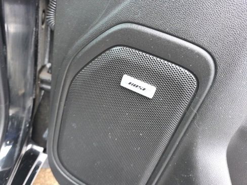 Used 2022 Chevrolet Silverado 1500 RST w/ Rally Edition image 10