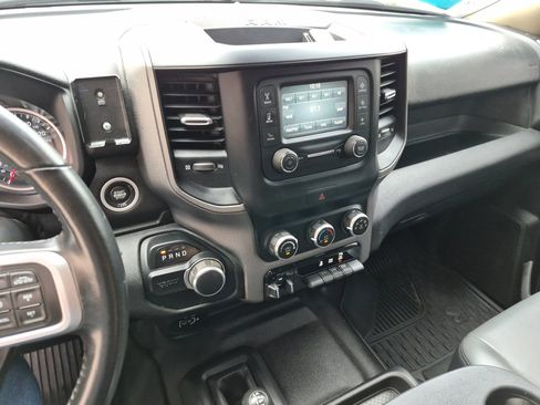 Used 2019 RAM 2500 Tradesman w/ Safety Group AWD/4WD image 8