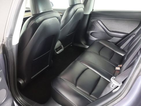 Used 2023 Tesla Model 3 Standard Range RWD image 32