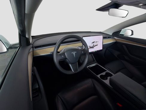 Used 2023 Tesla Model 3 Standard Range RWD image 17