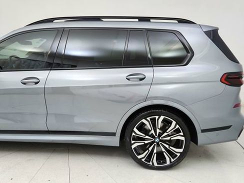 Used 2023 BMW X7 M60i w/ Executive Package image 10