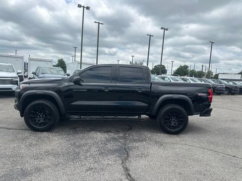 Used 2024 Chevrolet Colorado Trail Boss w/ Advanced Trailering Package AWD/4WD image 6