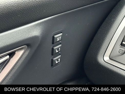 Used 2023 Subaru Ascent Limited image 19