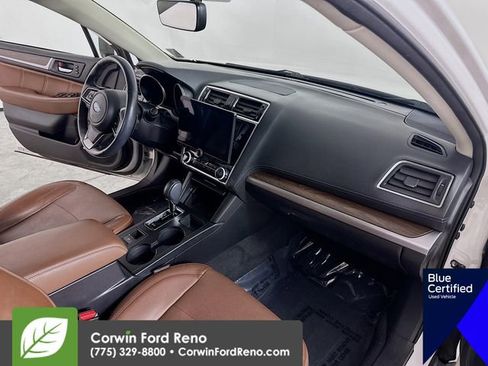 Used 2018 Subaru Outback 3.6R Touring AWD/4WD image 33