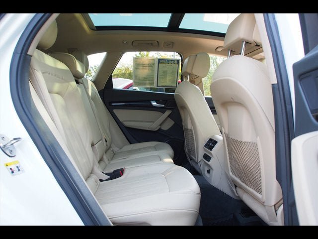Used 2018 Audi Q5 2.0T Premium Plus w/ Premium Plus Package AWD/4WD image 14