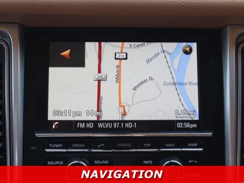 Used 2015 Porsche Macan S AWD/4WD image 21