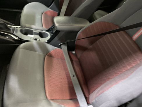 Used 2024 Toyota Corolla SE FWD image 11