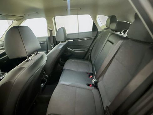 Used 2025 Kia Seltos S image 27